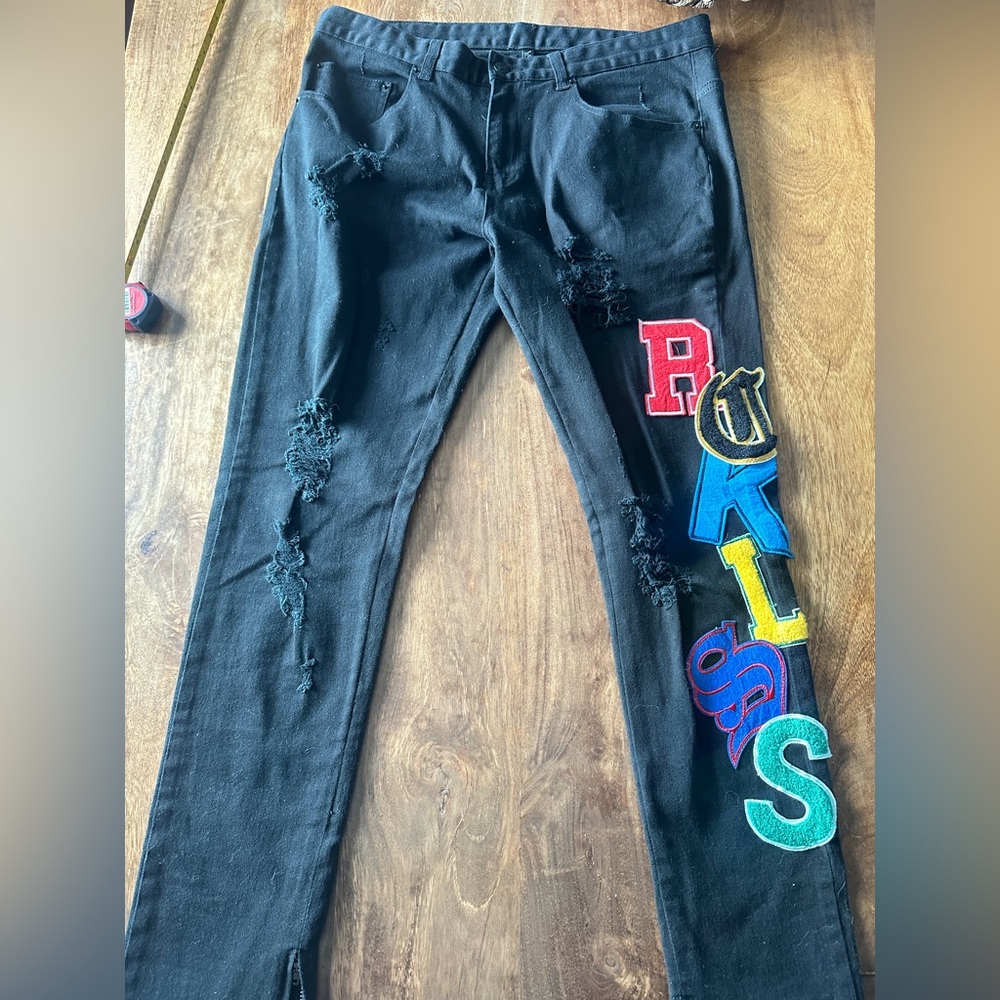 Young & Reckless rare Distressed Black Skinny Jeans Size 33 - A